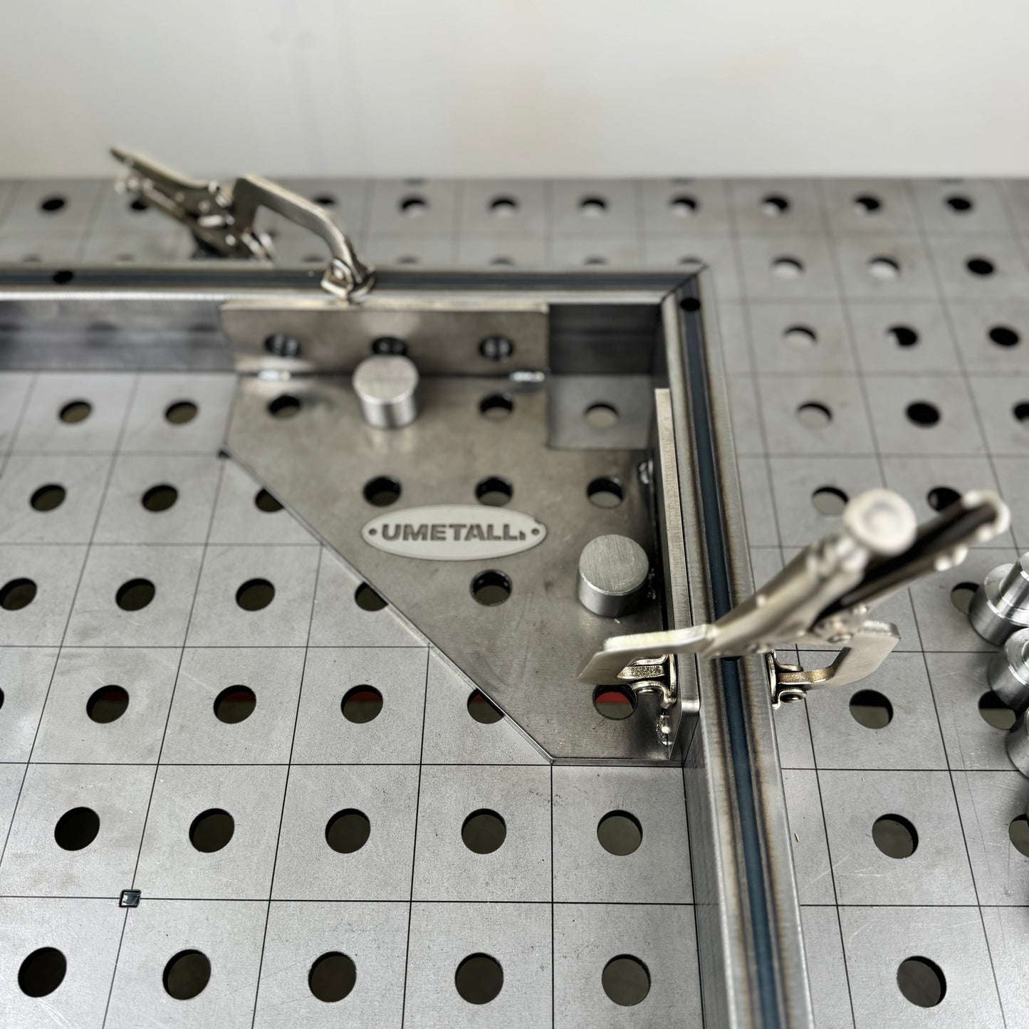 Las tafel stop pin