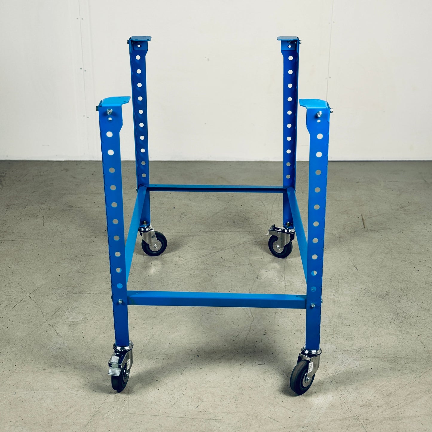 Werkbankframe met zwenkwielen 4W 