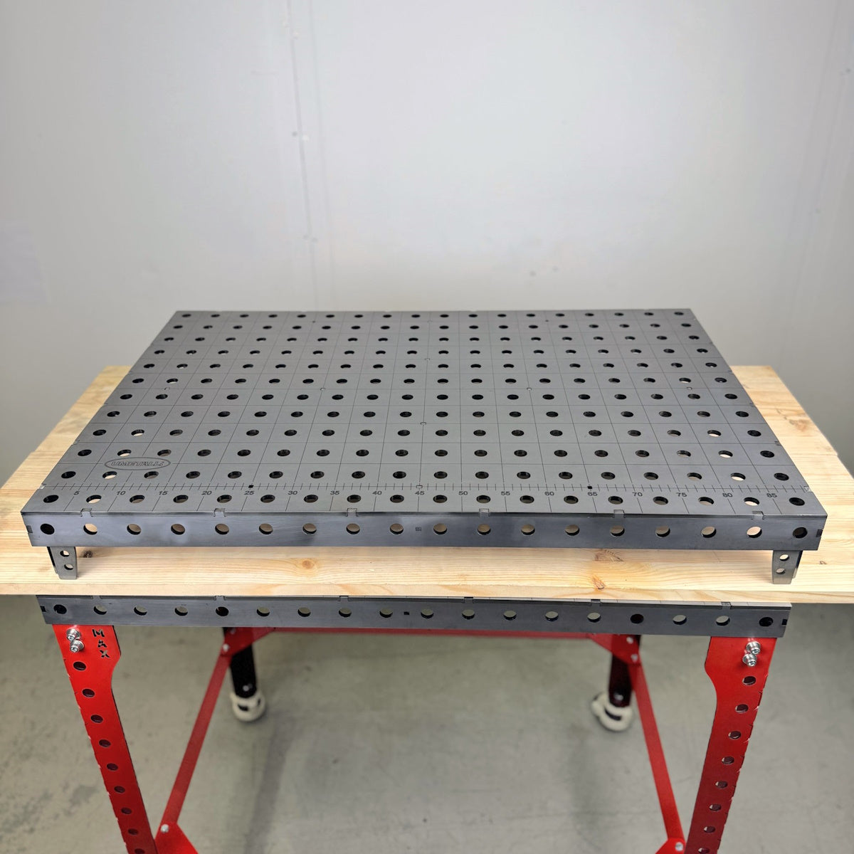 Workbench Top ProPlat 3D MAX 900x600 6mm with Corner Brackets